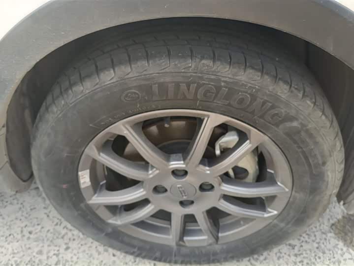 Geely Vision X3 2021 2021款 PRO 1.5L CVT尊贵型