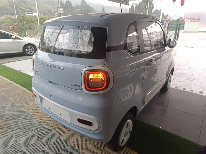 Bestune Pony 2026 2026款 222km 炫彩马