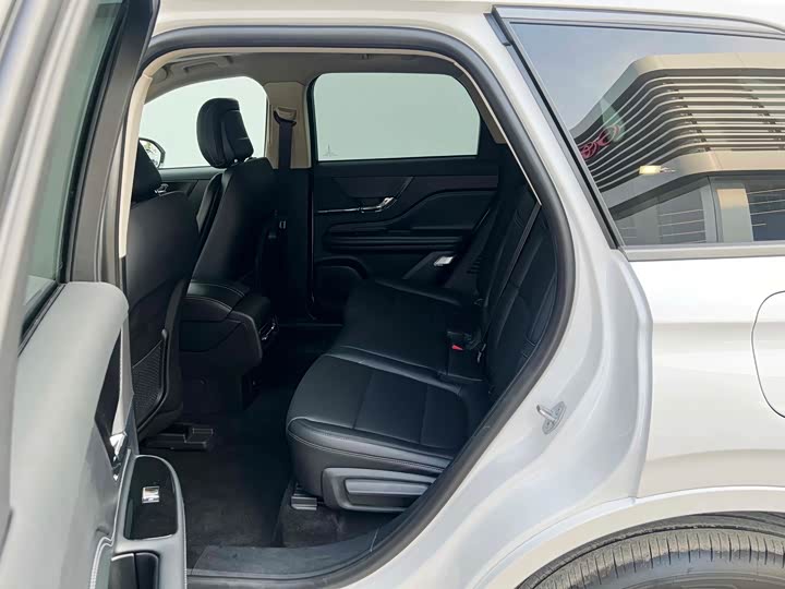 Lincoln Corsair 2024 2024款 1.5T 两驱尊享混动版