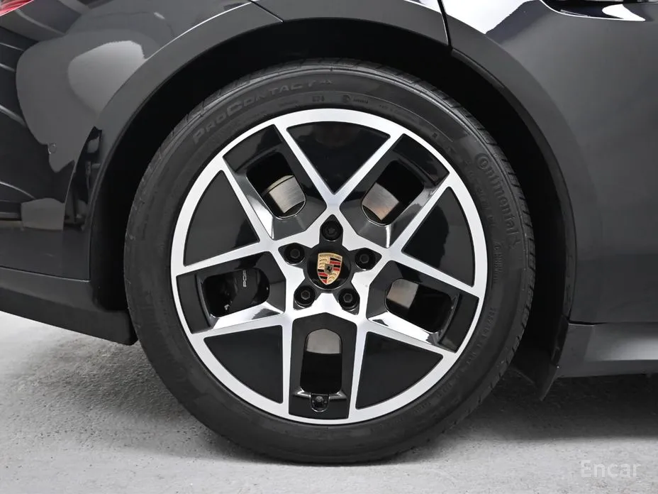 Porsche Taycan 2020 Base