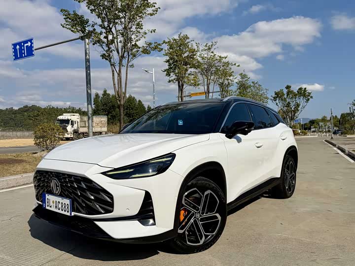 MG Motor One 2022 2022款 α-数智运动系列 1.5T 初创版