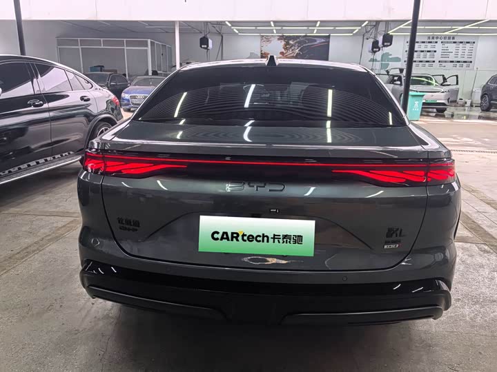 BYD Han L 2025 2025款 DM-p 四驱激光雷达旗舰型