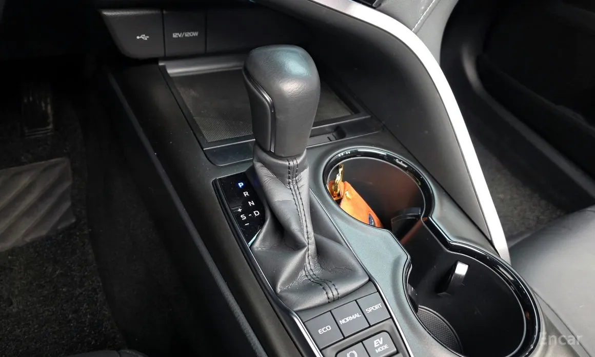 Toyota Camry 2017 2.5 XSE Hybrid