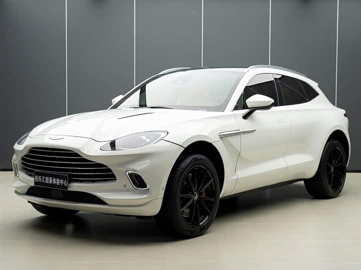 Aston Martin DBX 2023 2023款 3.0T STRAIGHT-SIX