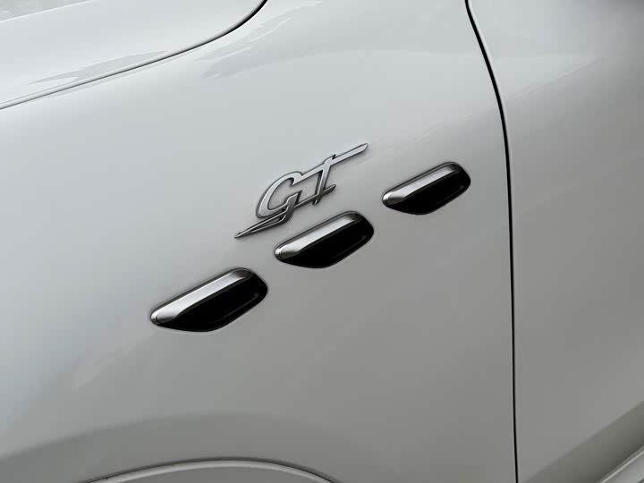 Maserati Grecale 2023 2023款 2.0T GT