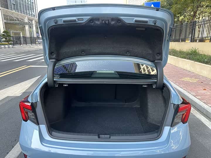 Honda Integra 2023 2023款 2.0L e:HEV 锐·尊享版