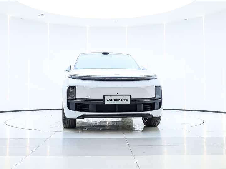 LiXiang L8 2025 2025款 Ultra 智能焕新版