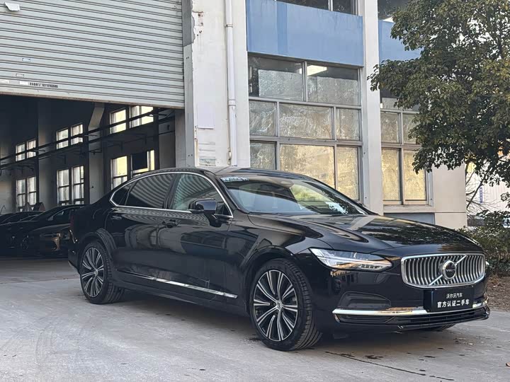 Volvo S90 2025 2025款 B5 智远豪华版