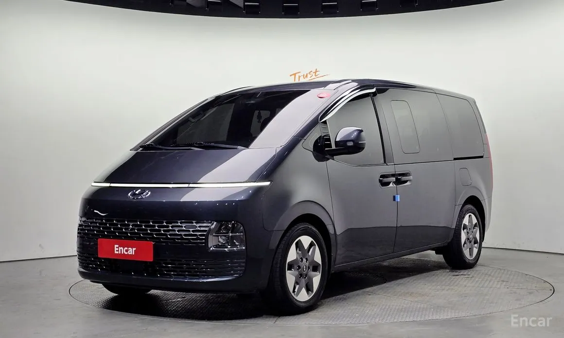2021 Hyundai Staria