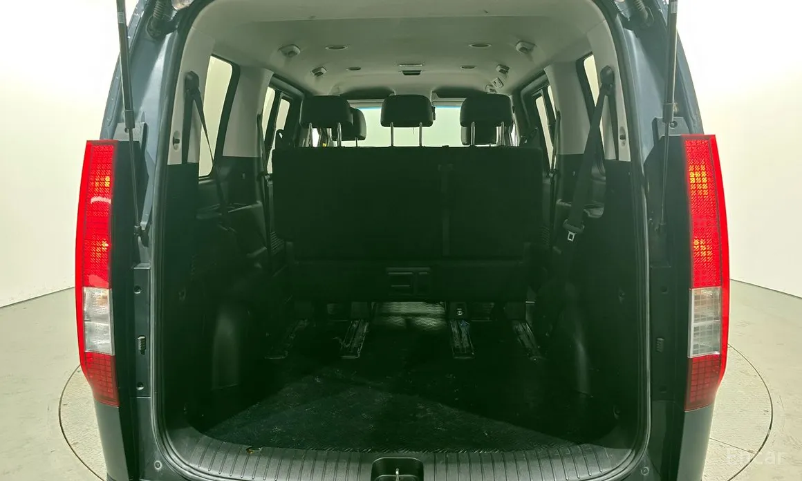 Hyundai Staria 2021 4WD Tourer 9-Seater