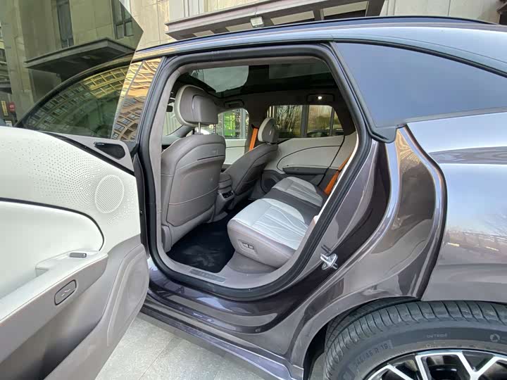 Zeekr 007 GT 2025 2025款 后驱智驾版 75kWh