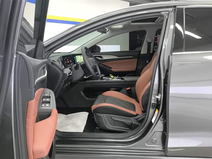 Changan Eado Plus 2024 2024款 PLUS 蓝鲸NE 1.4T GDI DCT高能版