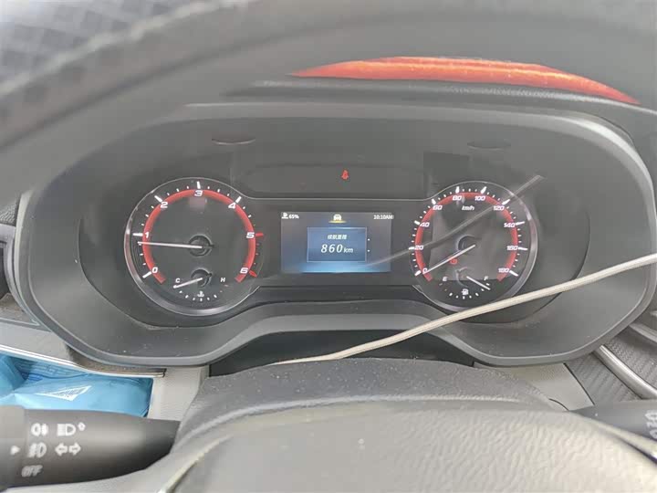 Maxus V90 2024 2024款 智运 2.0T手动后驱加长轴高顶后双胎3座