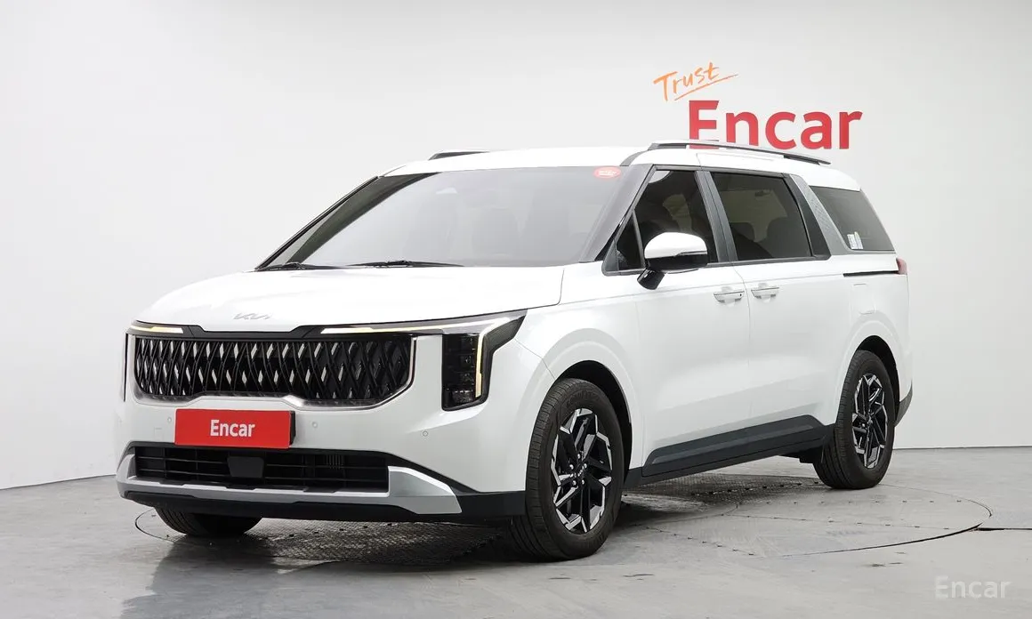 Kia Carnival 2023 9-Seater Prestige