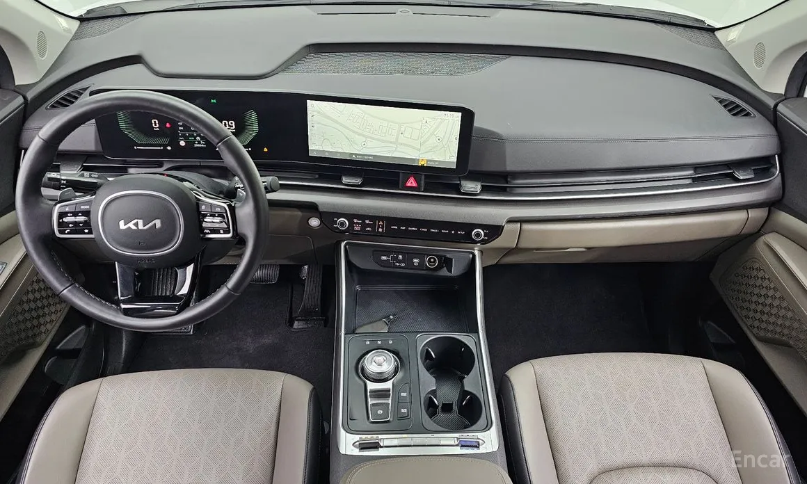 Kia Carnival 2023 9-Seater Prestige