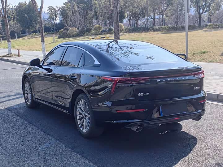 Bestune B70 2025 2025款 龙耀版 1.5T 舒享型