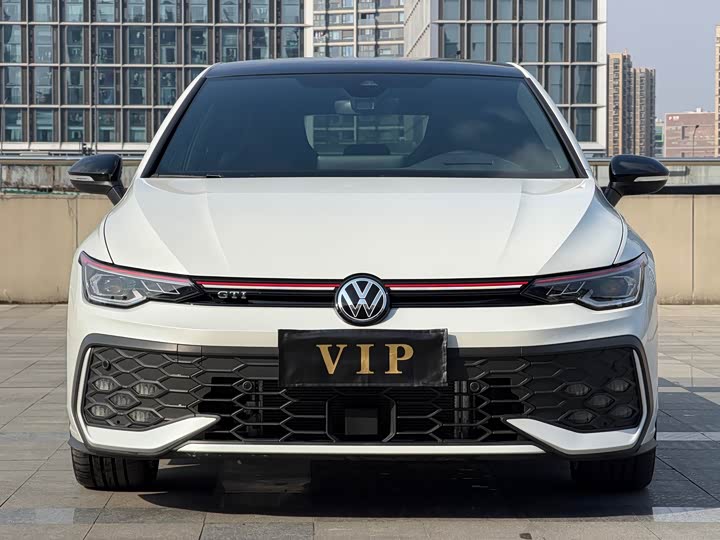 Volkswagen Golf GTI 2025 2025款 380TSI DSG GTI