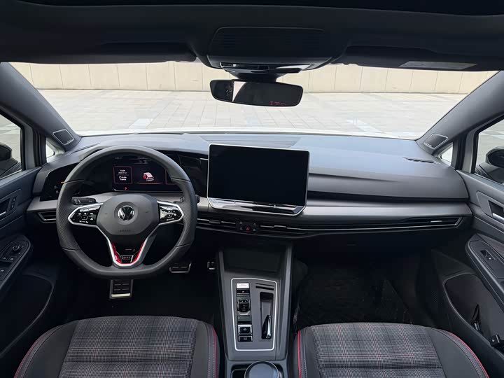 Volkswagen Golf GTI 2025 2025款 380TSI DSG GTI