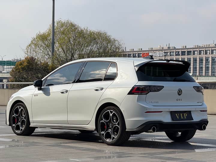 Volkswagen Golf GTI 2025 2025款 380TSI DSG GTI