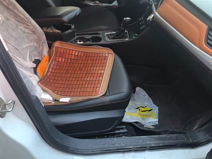 Volkswagen Bora 2025 2025款 改款 200TSI DSG悦行PRO版