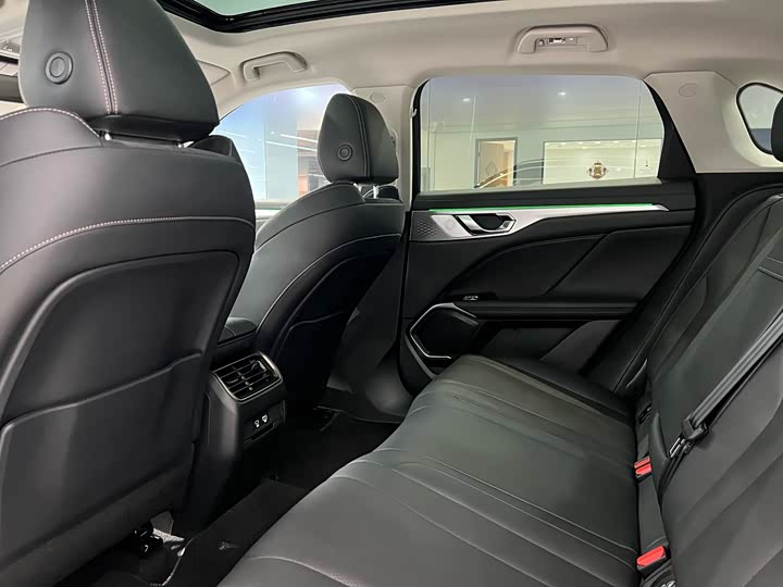 Wey Mocca Hybrid 2024 2024款 Hi4 四驱长续航版