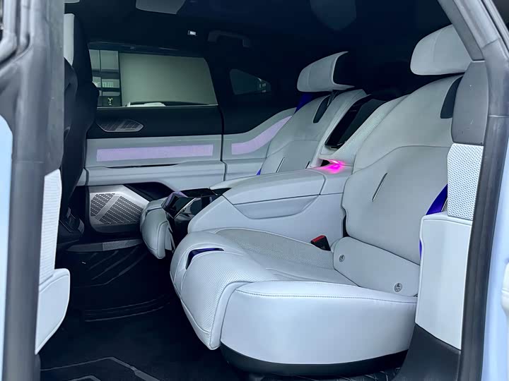 HiPhi Z 2023 2023款 四座版