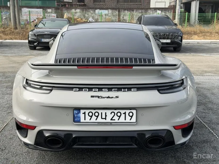 Porsche 911 2019 Turbo S