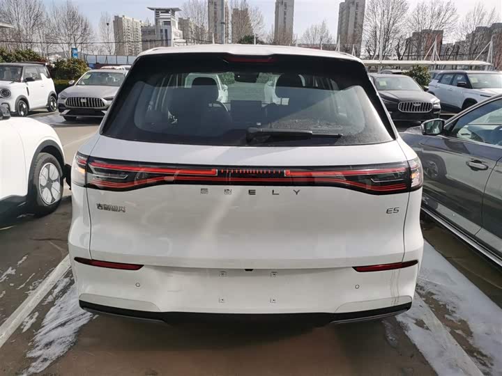 Geely Galaxy E5 2026 2026款 530km 启航版