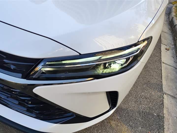 Chevrolet Monza 2024 2024款 1.5L 双离合悦享版