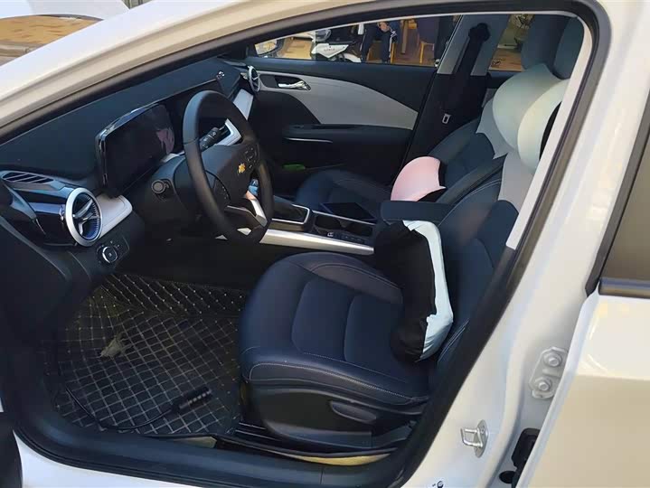 Chevrolet Monza 2024 2024款 1.5L 双离合悦享版