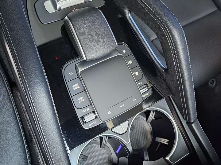 Mercedes-Benz GLE-Class Coupe 2024 2024款 GLE 350 4MATIC 轿跑SUV 豪华型