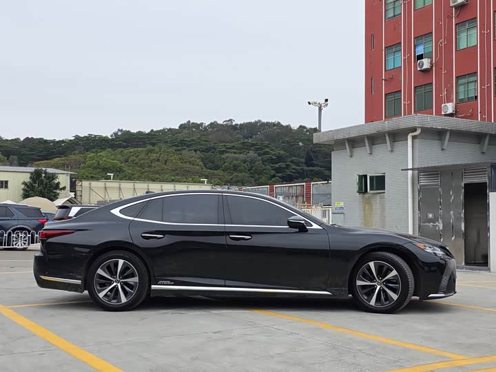 Lexus LS 2021 2021款 500h 卓越版