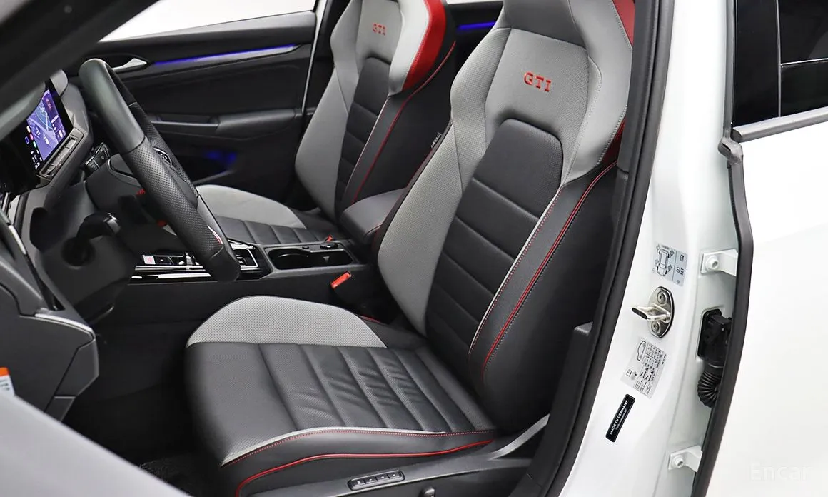 Volkswagen Golf 2022 2.0 GTI