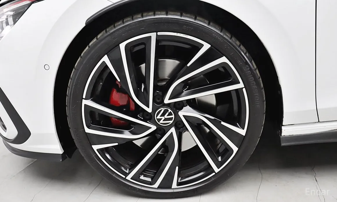 Volkswagen Golf 2022 2.0 GTI