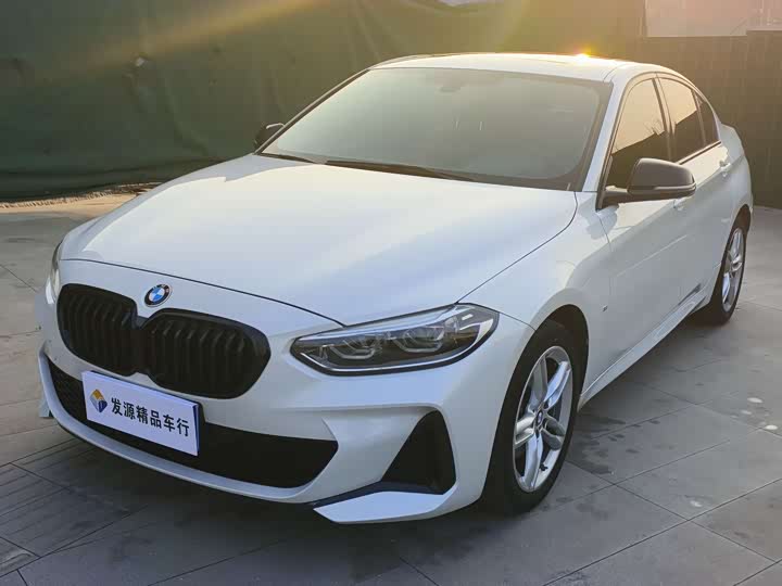 BMW 1 Series 2023 2023款 120i M运动曜夜版