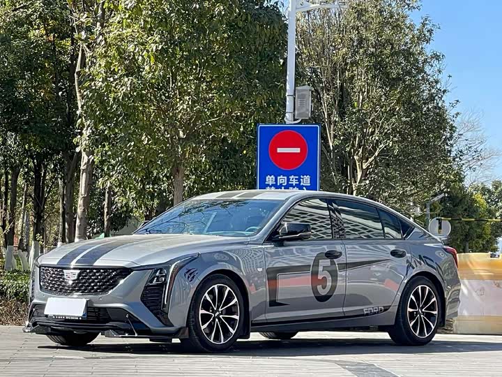 Cadillac CT5 2025 2025款 28T 城市运动版