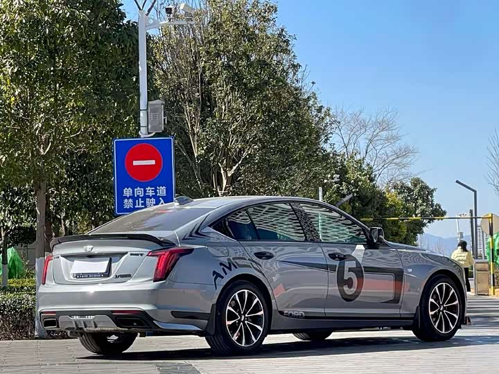Cadillac CT5 2025 2025款 28T 城市运动版