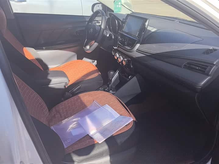 Toyota Vios FS 2022 2022款 1.5L 20周年纪念版