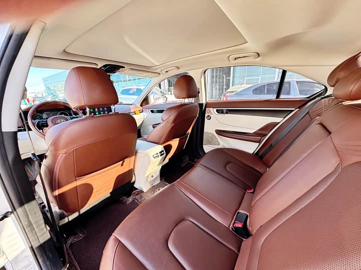 Hyundai Mistra 2021 2021款 270TGDi DCT TOP旗舰版