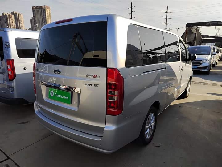 JAC Refine M3 2022 2022款 PLUS 1.5T 7座标准型