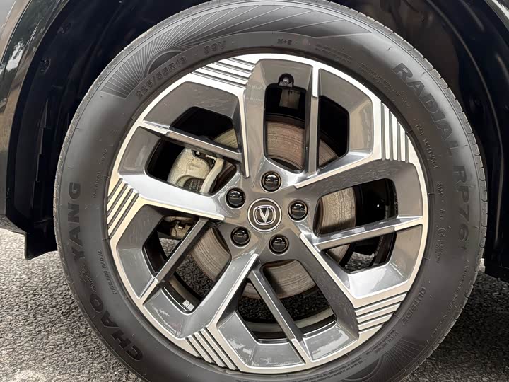 Changan CS75 Plus 2025 2025款 第四代 1.5T 新蓝鲸 智慧尊享型