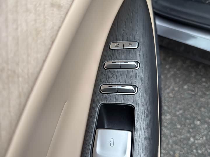 Changan CS75 Plus 2025 2025款 第四代 1.5T 新蓝鲸 智慧尊享型