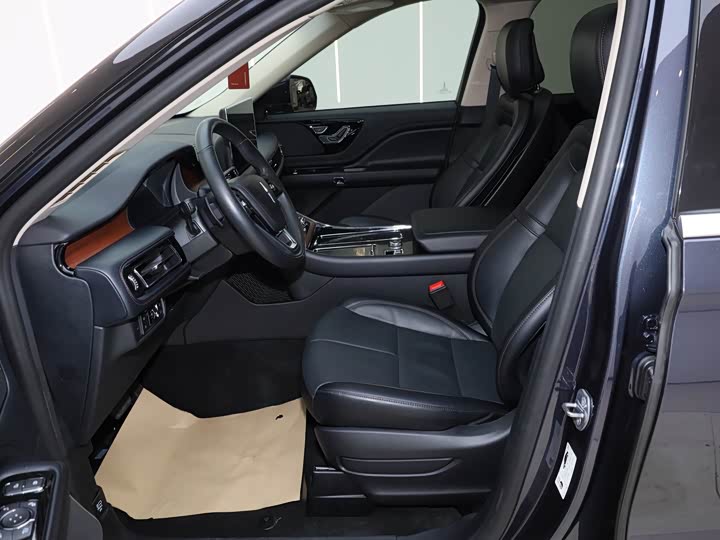 Lincoln Aviator 2023 2023款 3.0T V6 四驱尊享巡航版 六座