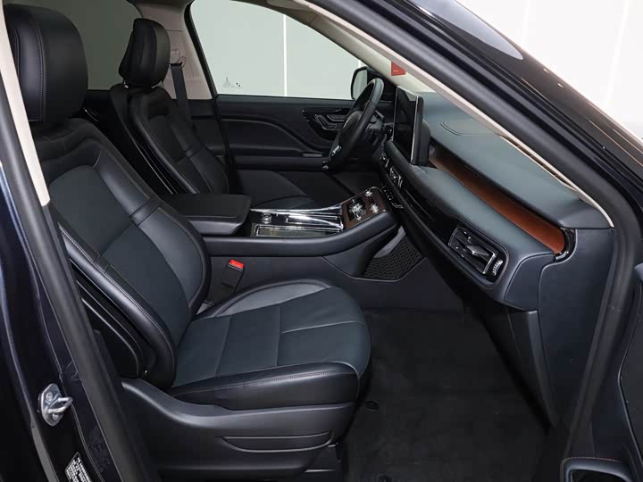 Lincoln Aviator 2023 2023款 3.0T V6 四驱尊享巡航版 六座