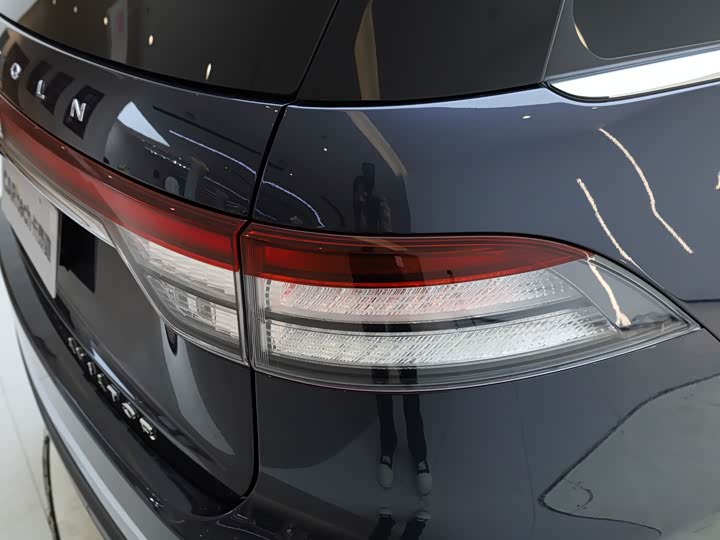 Lincoln Aviator 2023 2023款 3.0T V6 四驱尊享巡航版 六座