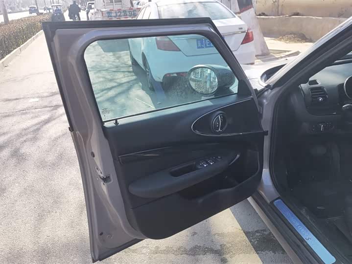 Mini Clubman 2023 2023款 改款 2.0T COOPER S 鉴赏家