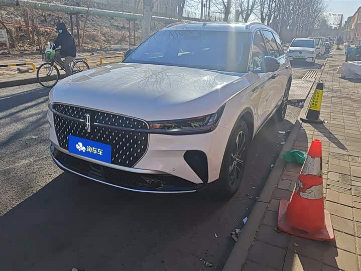 Lincoln Nautilus 2023 2023款 2.0T 四驱尊逸版