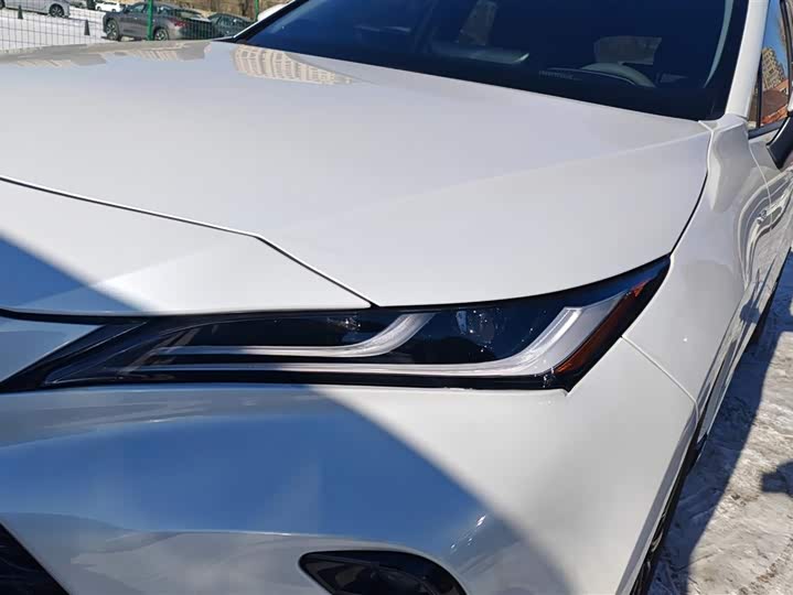 Toyota Venza 2024 2024款 2.5L智能电混双擎 两驱尊贵版