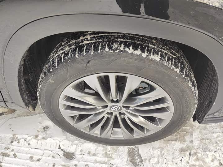 Toyota Highlander 2024 2024款 380T 四驱尊贵版 7座