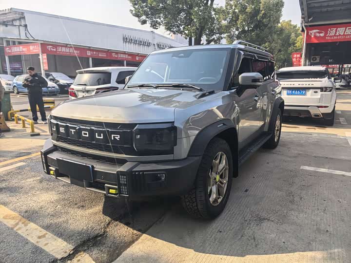 Jetour T2 2025 2025款 2.0TD XWD 自动征服+